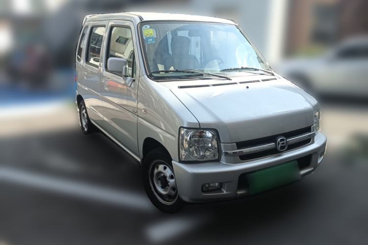 Used Suzuki Wagon R 2016 1.4L Manual Value Model Front Right 45 Deg