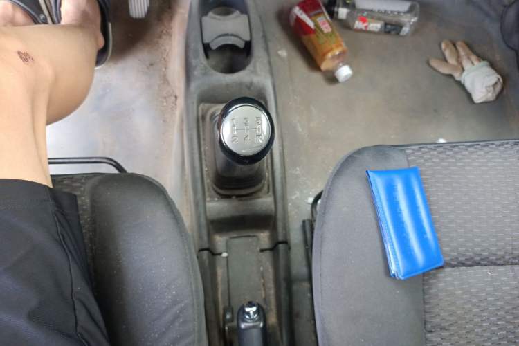 Used Suzuki Wagon R 2016 1.4L Manual Value Model Gear Lever
