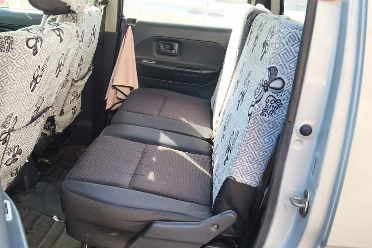 Used Suzuki Wagon R 2016 1.4L Manual Value Model Left Rear Seat