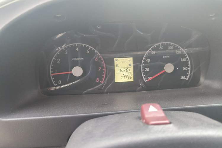 Used Suzuki Wagon R 2016 1.4L Manual Value Model Odometer Close Up