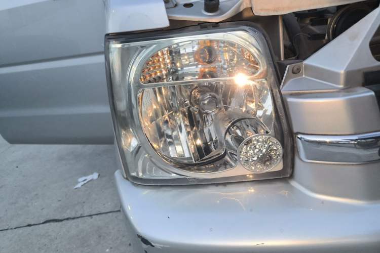Used Suzuki Wagon R 2016 1.4L Manual Value Model Right Front Headlight
