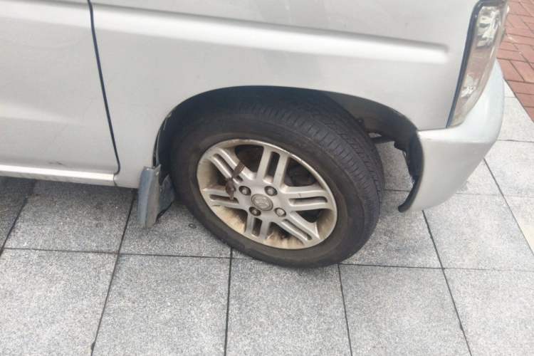 Used Suzuki Wagon R 2016 1.4L Manual Value Model Right Front Wheel Hub