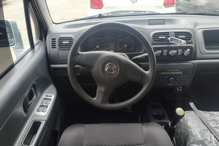 Used Suzuki Wagon R 2016 1.4L Manual Value Model Steering Wheel