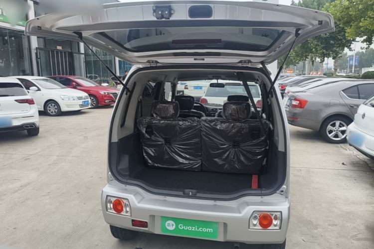 Used Suzuki Wagon R 2016 1.4L Manual Value Model Trunk