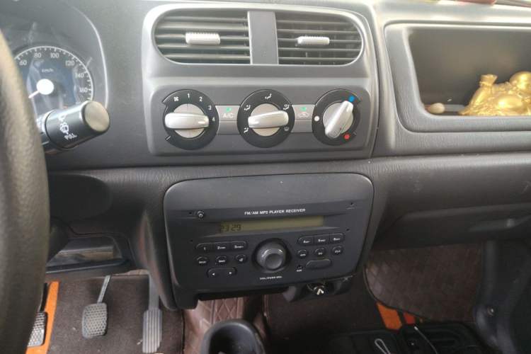 Used Suzuki Wagon R 2016 1.4L Manual Value Model Audio And AC Panel