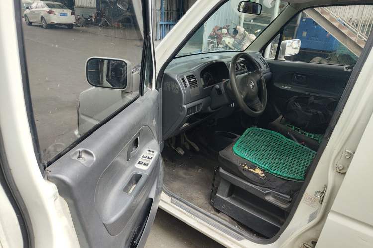 Used Suzuki Wagon R 2016 1.4L Manual Value Model Driver Seat