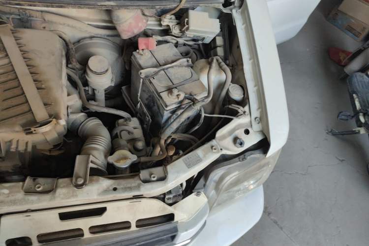 Used Suzuki Wagon R 2016 1.4L Manual Value Model Engine Bay Left