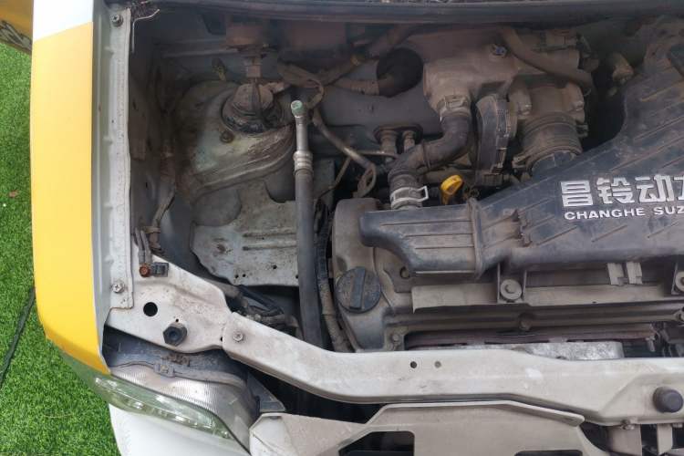 Used Suzuki Wagon R 2016 1.4L Manual Value Model Engine Bay Left