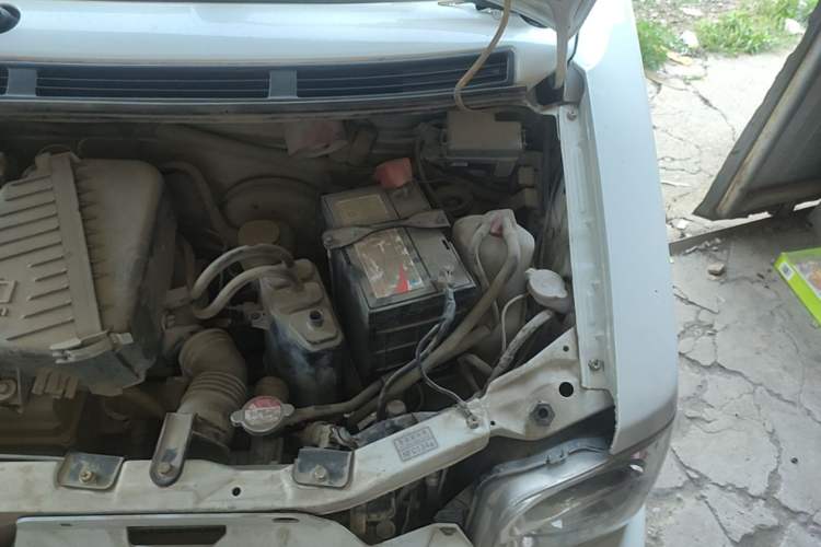 Used Suzuki Wagon R 2016 1.4L Manual Value Model Engine Bay Left