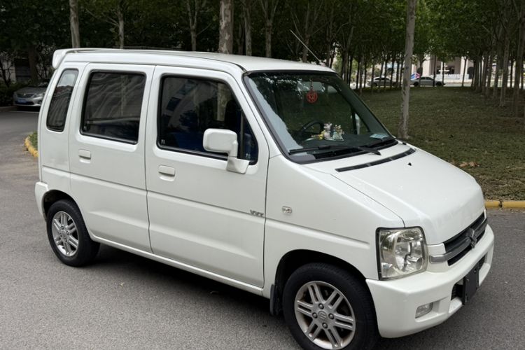 Used Suzuki Wagon R 2016 1.4L Manual Value Model Exterior 5
