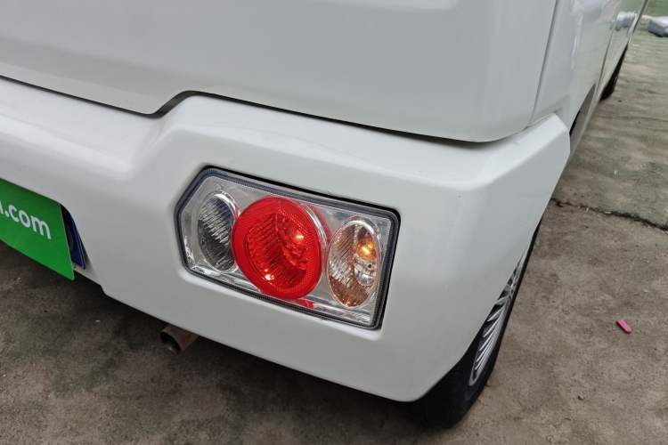 Used Suzuki Wagon R 2016 1.4L Manual Value Model Exterior 6