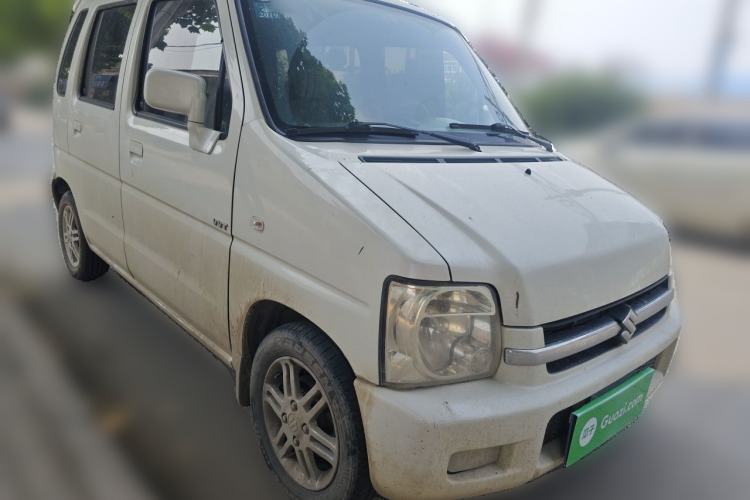 Used Suzuki Wagon R 2016 1.4L Manual Value Model Front Right 45 Deg