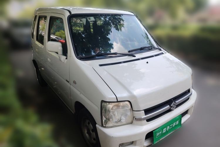Used Suzuki Wagon R 2016 1.4L Manual Value Model Front Right 45 Deg