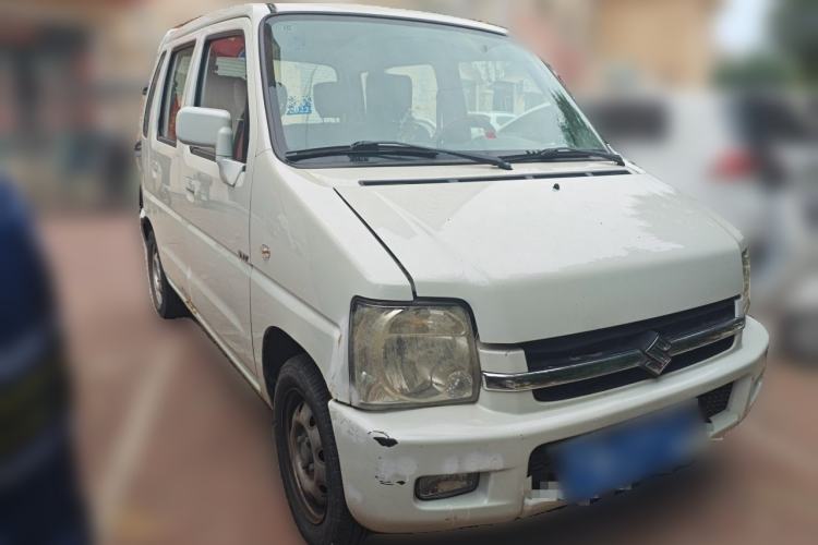 Used Suzuki Wagon R 2016 1.4L Manual Value Model Front Right 45 Deg
