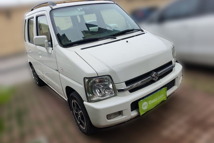 Used Suzuki Wagon R 2016 1.4L Manual Value Model Front Right 45 Deg