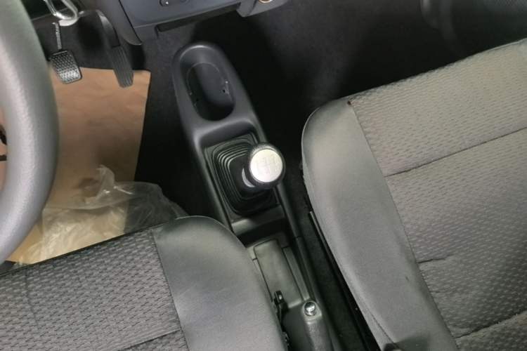 Used Suzuki Wagon R 2016 1.4L Manual Value Model Gear Lever