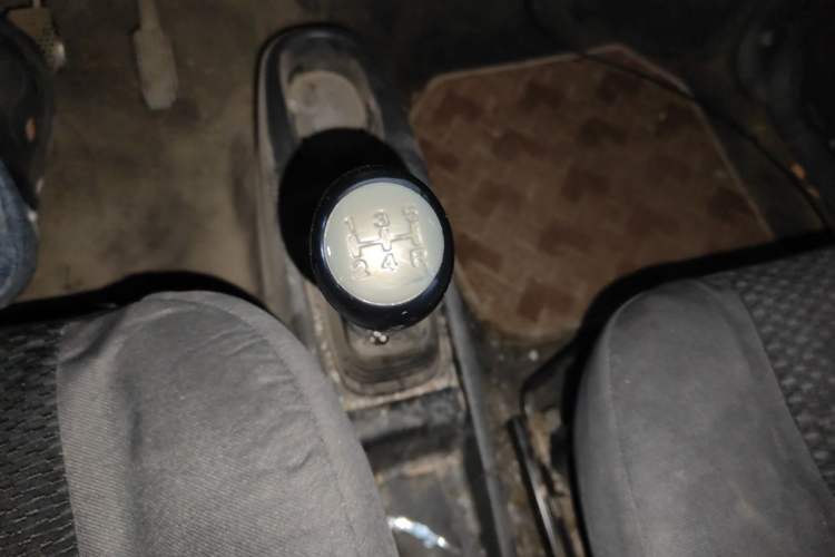 Used Suzuki Wagon R 2016 1.4L Manual Value Model Gear Lever