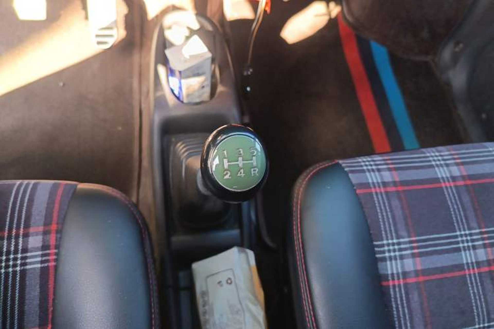 Used Suzuki Wagon R 2016 1.4L Manual Value Model Gear Lever