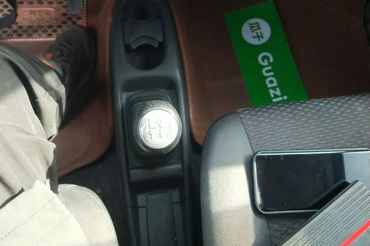 Used Suzuki Wagon R 2016 1.4L Manual Value Model Gear Lever