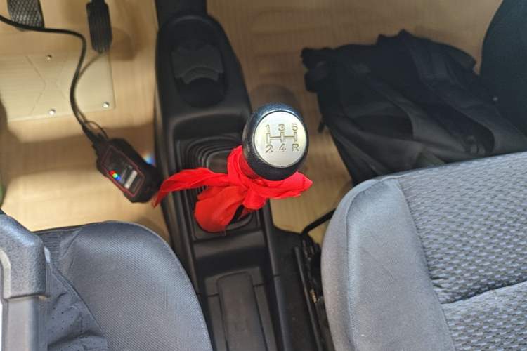 Used Suzuki Wagon R 2016 1.4L Manual Value Model Gear Lever
