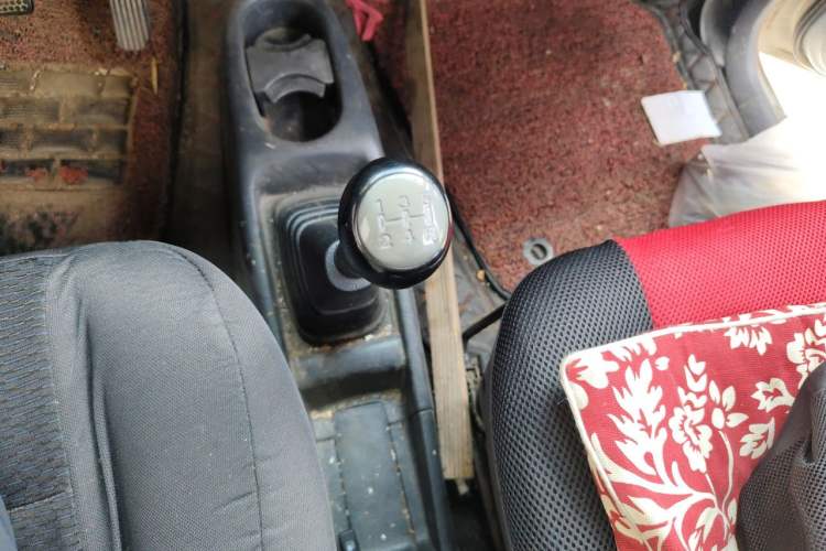 Used Suzuki Wagon R 2016 1.4L Manual Value Model Gear Lever
