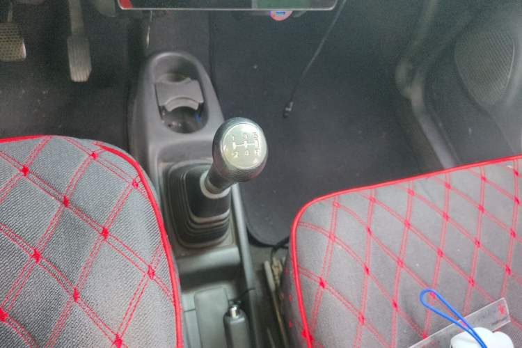Used Suzuki Wagon R 2016 1.4L Manual Value Model Gear Lever