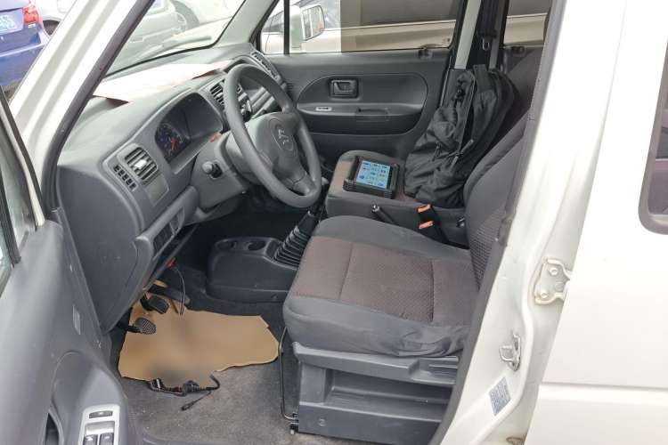 Used Suzuki Wagon R 2016 1.4L Manual Value Model Interior 3