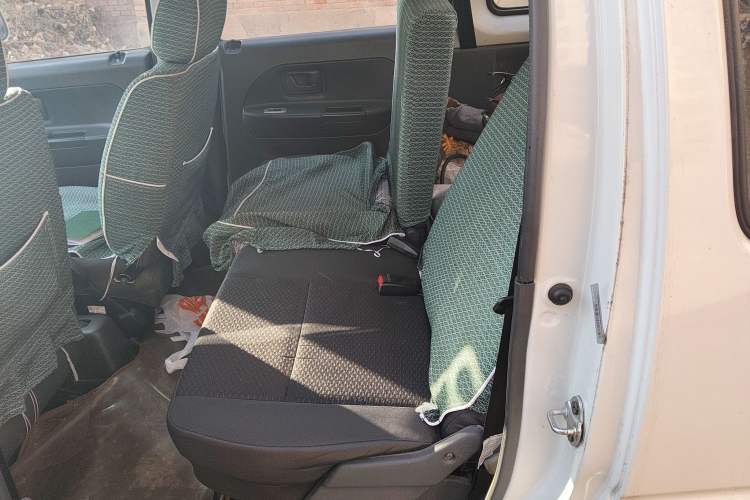 Used Suzuki Wagon R 2016 1.4L Manual Value Model Interior 4