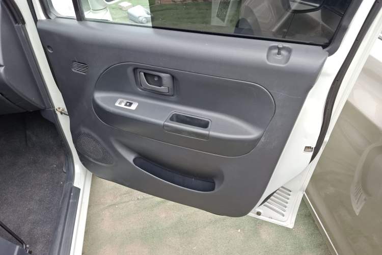 Used Suzuki Wagon R 2016 1.4L Manual Value Model Interior 5
