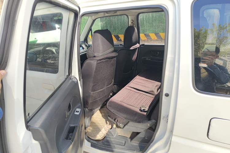 Used Suzuki Wagon R 2016 1.4L Manual Value Model Left Rear Seat