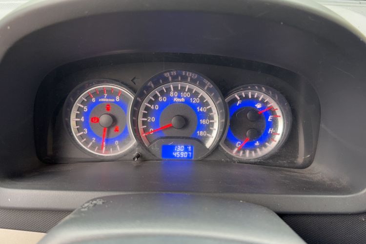 Used Suzuki Wagon R 2016 1.4L Manual Value Model Odometer Close Up