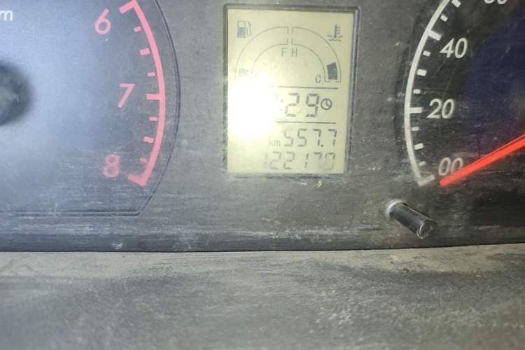 Used Suzuki Wagon R 2016 1.4L Manual Value Model Odometer Close Up