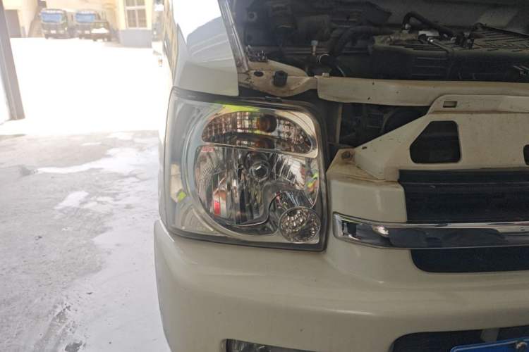 Used Suzuki Wagon R 2016 1.4L Manual Value Model Right Front Headlight
