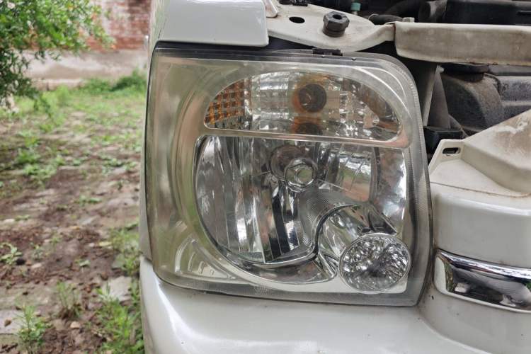 Used Suzuki Wagon R 2016 1.4L Manual Value Model Right Front Headlight