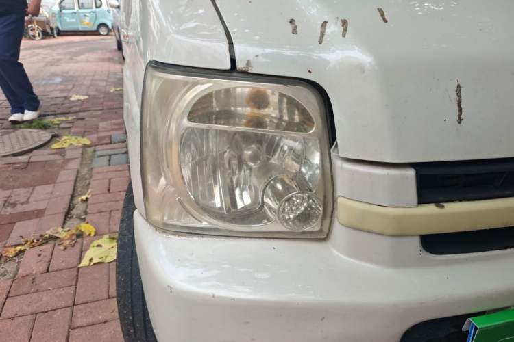 Used Suzuki Wagon R 2016 1.4L Manual Value Model Right Front Headlight