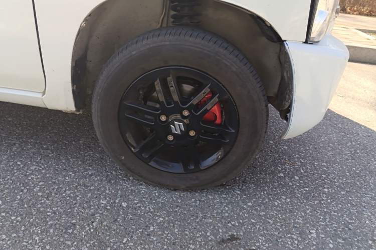 Used Suzuki Wagon R 2016 1.4L Manual Value Model Right Front Wheel Hub