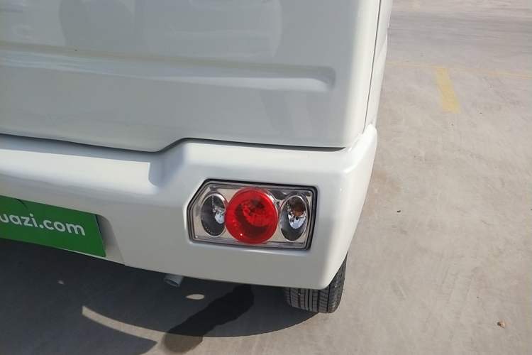 Used Suzuki Wagon R 2016 1.4L Manual Value Model Right Rear Taillight