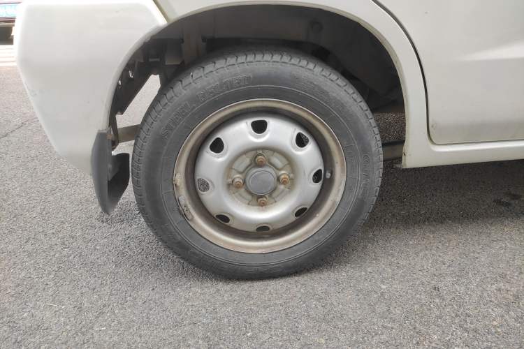 Used Suzuki Wagon R 2016 1.4L Manual Value Model Right Rear Wheel Hub