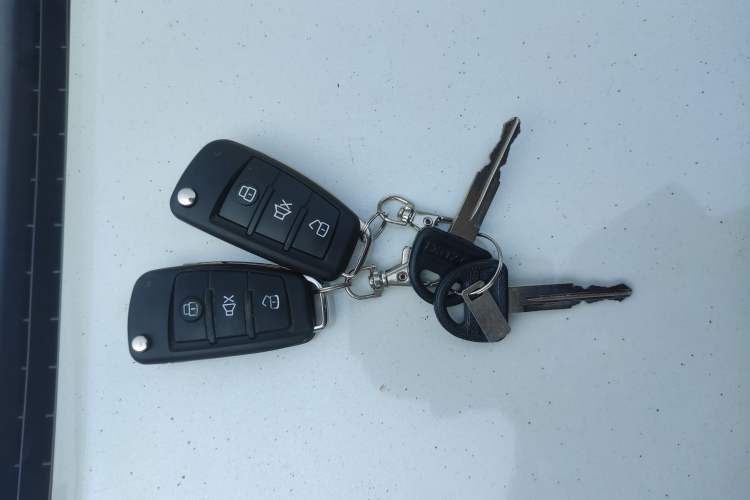 Used Suzuki Wagon R 2016 1.4L Manual Value Model Vehicle Key