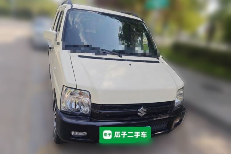 Used Suzuki Wagon R 2016 1.4L Manual Value Model Front Right 45 Deg