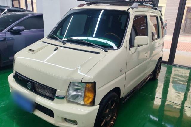 Used Suzuki Wagon R 2019 Revised Version 1.4L Manual – Deluxe Edition