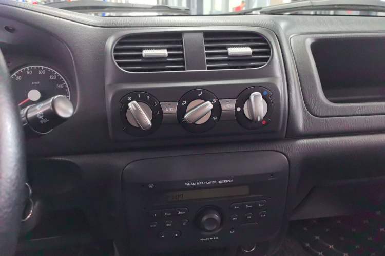 Used Suzuki Wagon R 2019 1.4L Manual Classic Model Audio And AC Panel