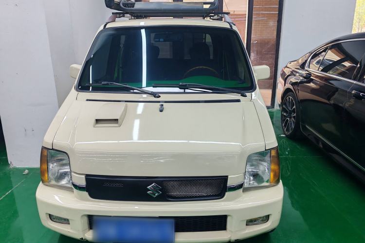 Used Suzuki Wagon R 2019 Revised Version 1.4L Manual – Deluxe Edition Exterior 1