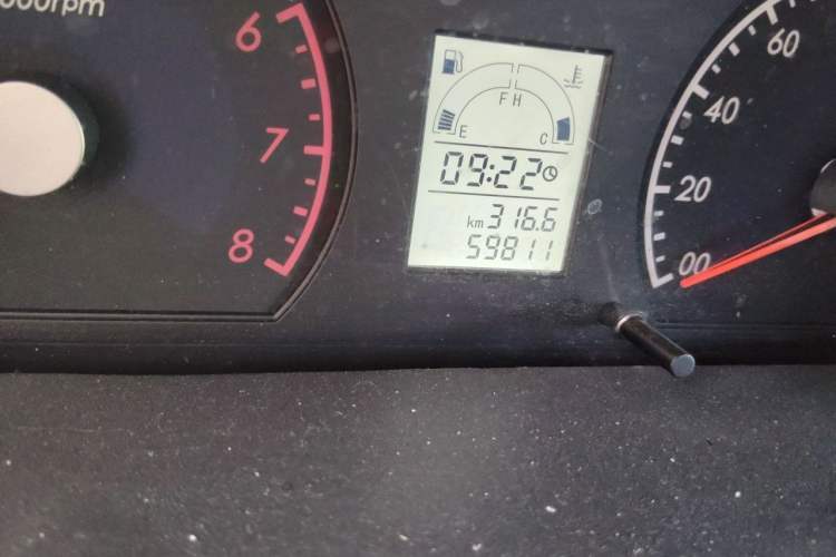 Used Suzuki Wagon R 2019 Revised 1.4L Manual Classic Version Odometer Close Up