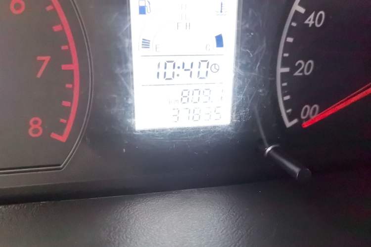 Used Suzuki Wagon R 2019 1.4L Manual Classic Model Odometer Close Up