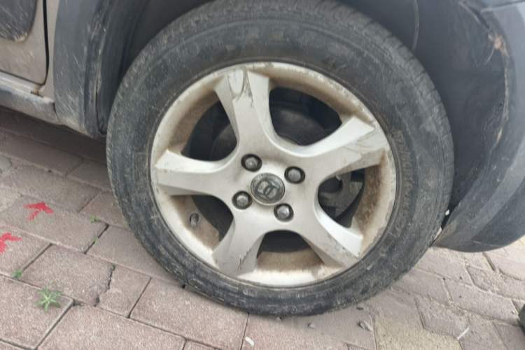 Used Suzuki Wagon R X5 2013 Cruise Edition 1.4L VVT Standard Model Right Front Wheel Hub