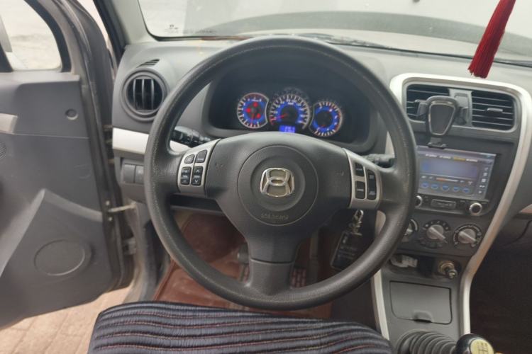 Used Suzuki Wagon R X5 2013 Cruise Edition 1.4L VVT Standard Model Steering Wheel