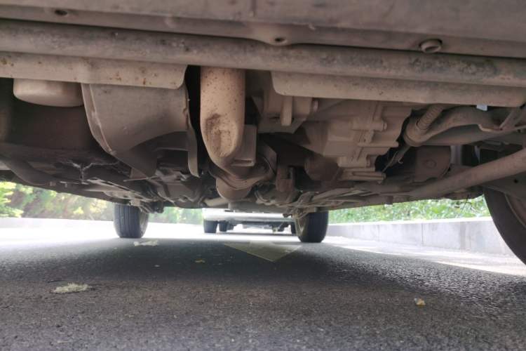 Used Suzuki Wagon R X5 2013 Revised Version 1.4L VVT Cruise Edition Chassis Front