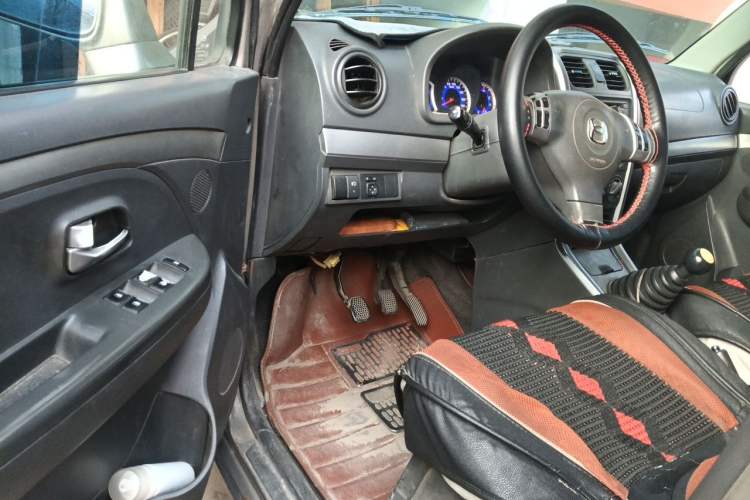 Used Suzuki Wagon R X5 2013 Revised Version 1.4L VVT Cruise Edition Driver Seat