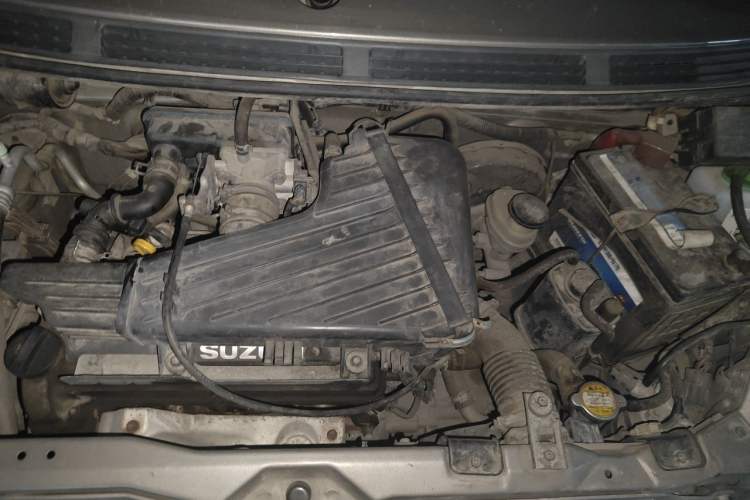 Used Suzuki Wagon R X5 2013 Luxury Edition 1.4L Standard Model Engine Bay